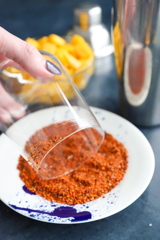 Spicy Mango Margarita Cake 'n Knife