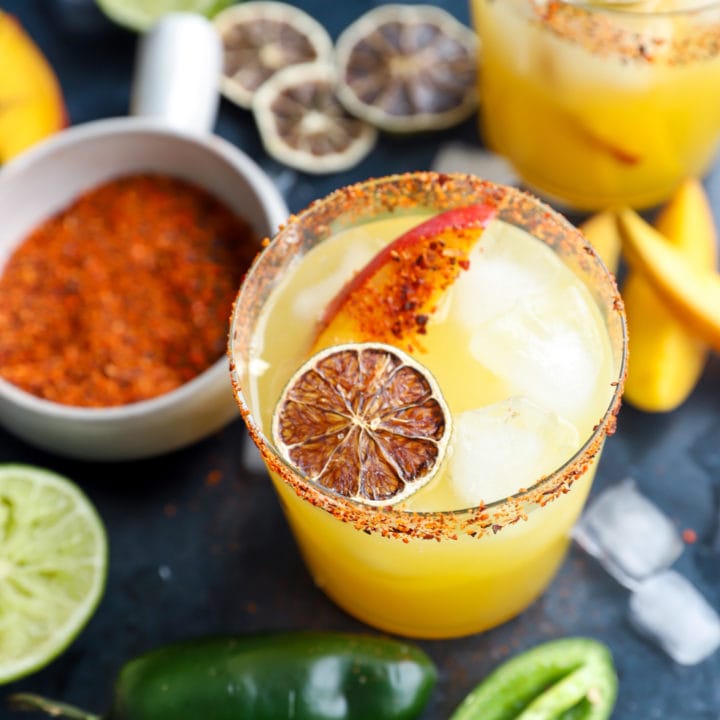 Image of spicy mango margaritas in glasses
