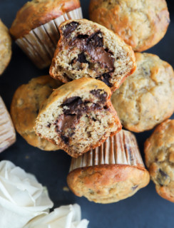 muffins in half with nutella in the center image