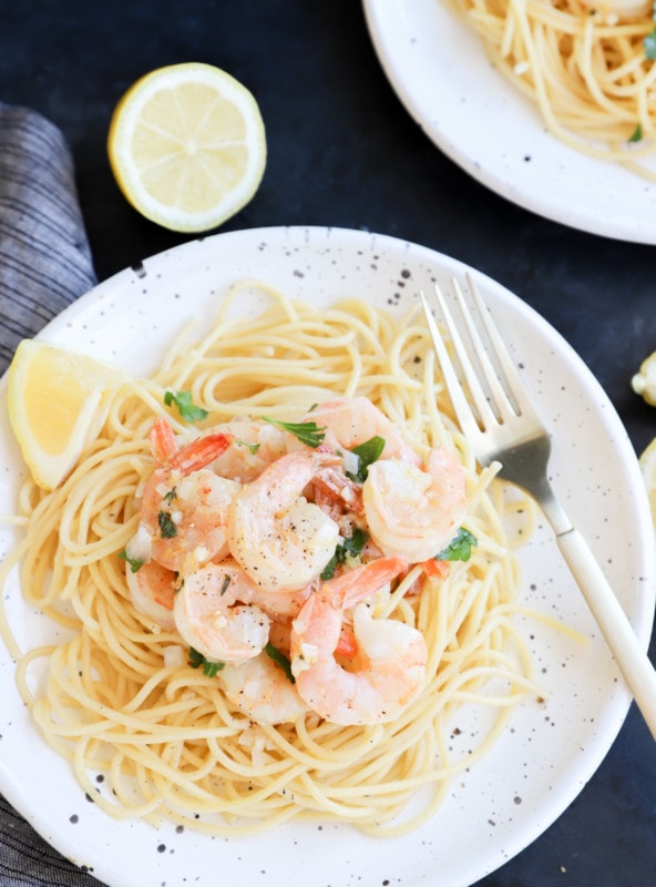 shrimp over spaghetti with lemon image