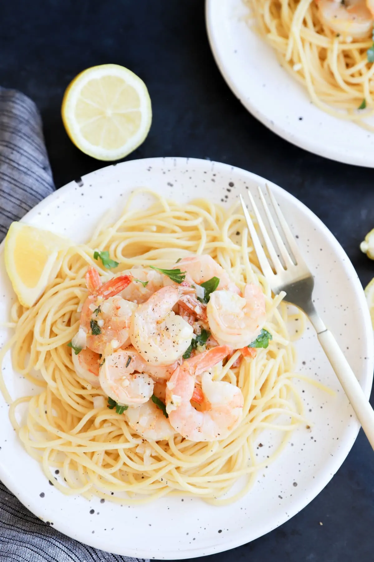 shrimp over spaghetti with lemon image