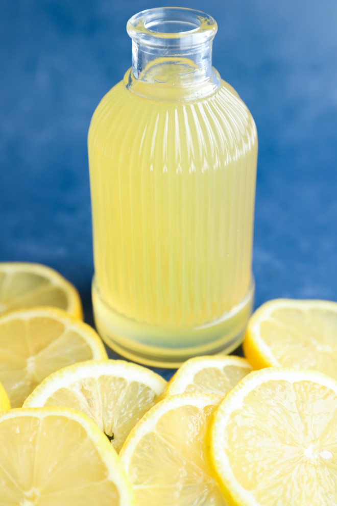 Slices of lemon next to lemon recipe