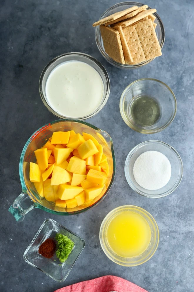 Photo of ingredients for mango mousse