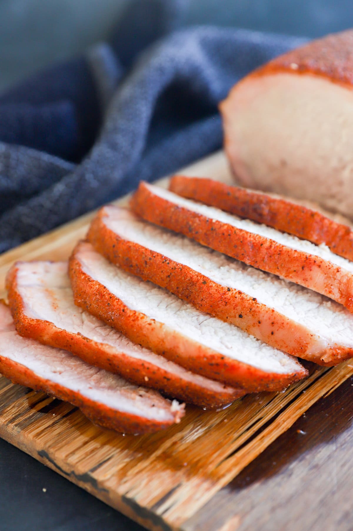 picture of slices of meat with dry rub