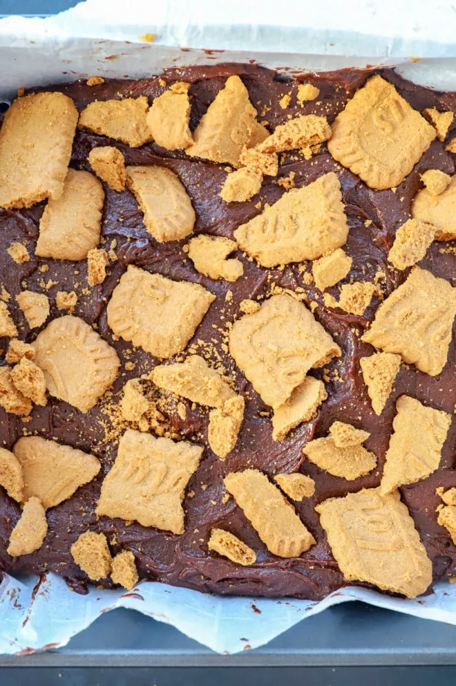 biscoff brownies before baking in the oven