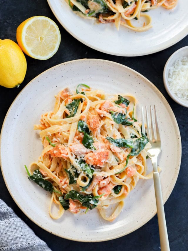creamy lemon salmon pasta