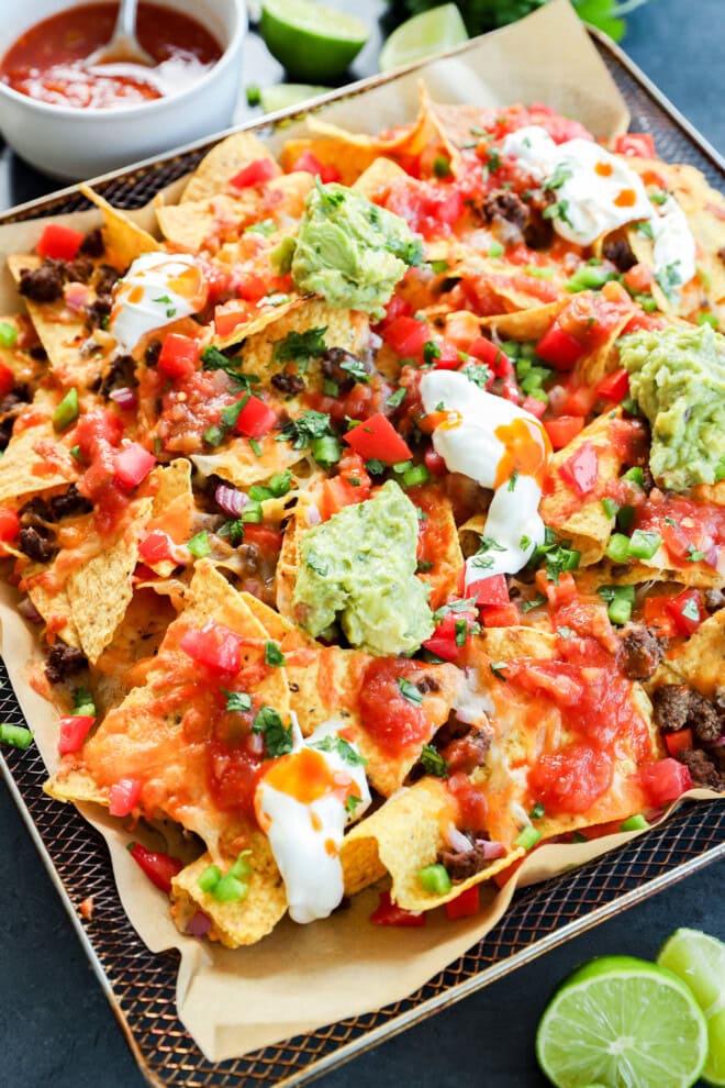 easy appetizer mexican with cheese and chips
