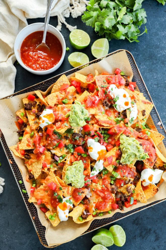 easy mexican appetizer that has lots of colorful toppings