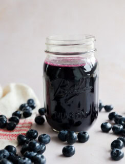 blueberry simple syrup in jar