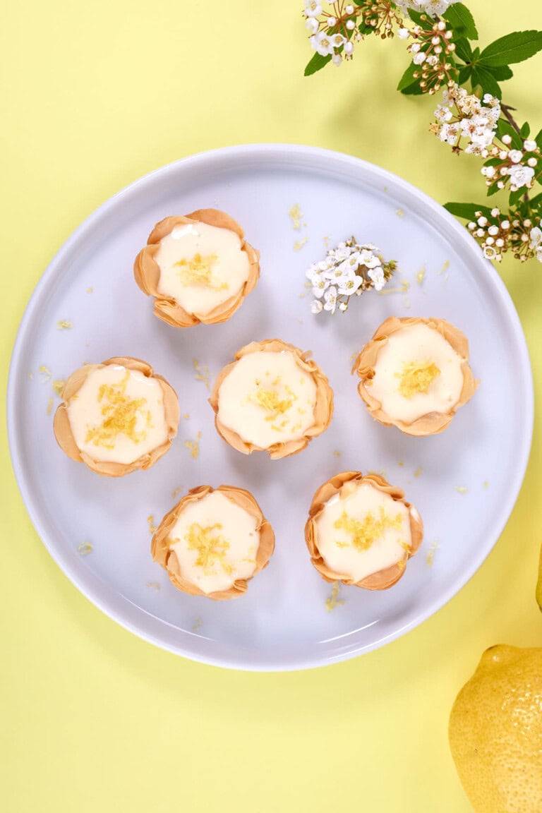 mini lemon tarts