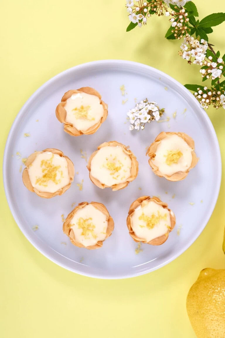 mini lemon tarts